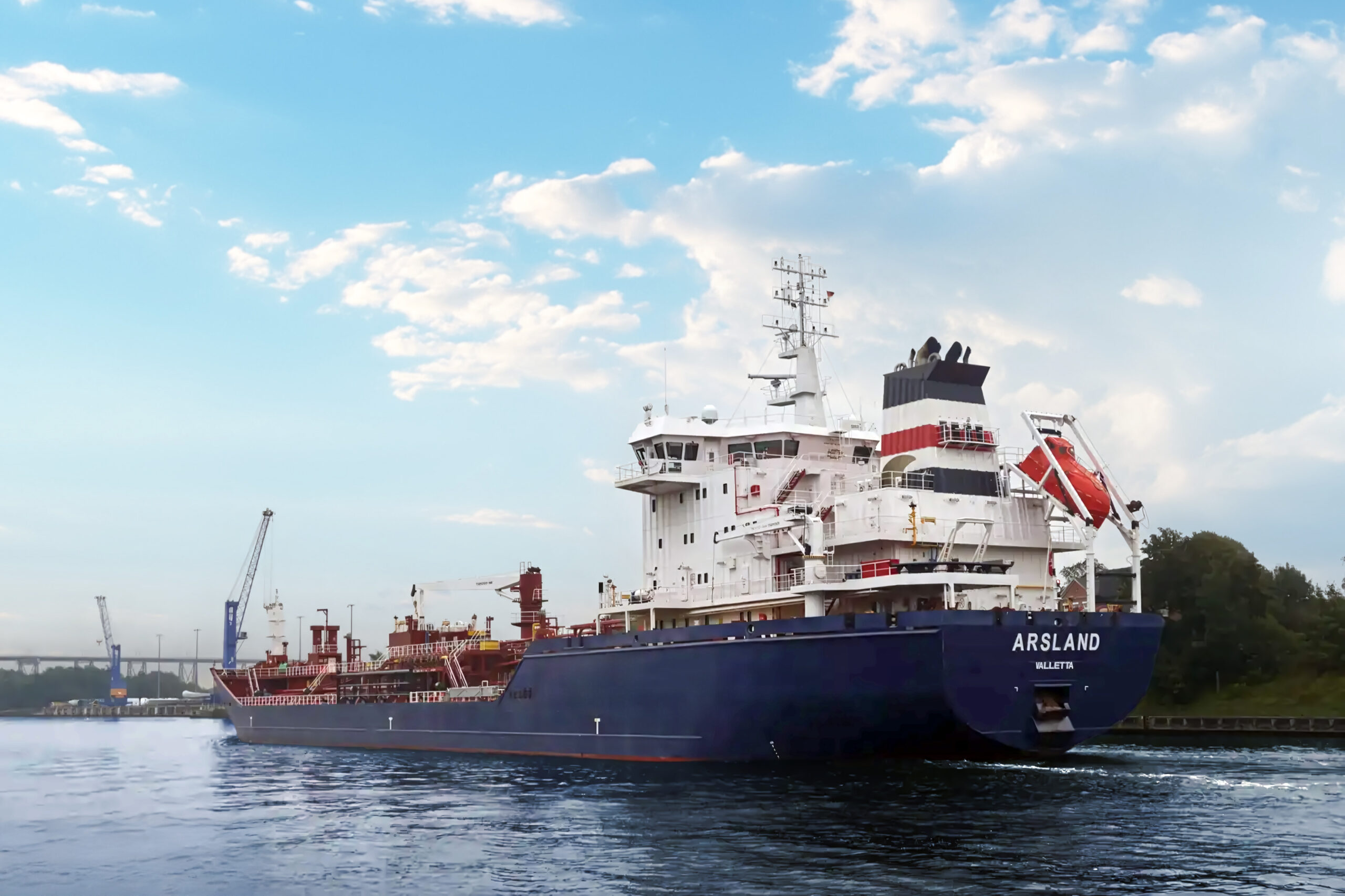 Besiktas Shipping | M/T ARSLAND (9395989) Besiktas Shipping | M/T ARSLAND (9395989)